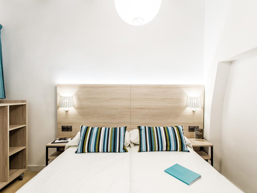Unik. Apartments Valencia Exteriör bild